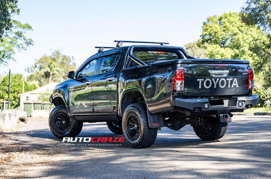 TOYOTA HILUX N80 4WD COVERT MATTE BLACK